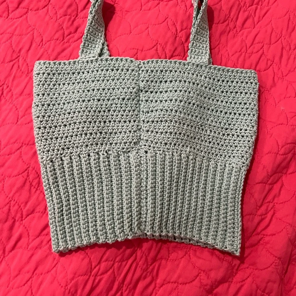 Neck crop top - Picture 4 of 5